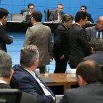 Deputados divergem sobre repúdio a fala de ministro e Correa tem voto de minerva