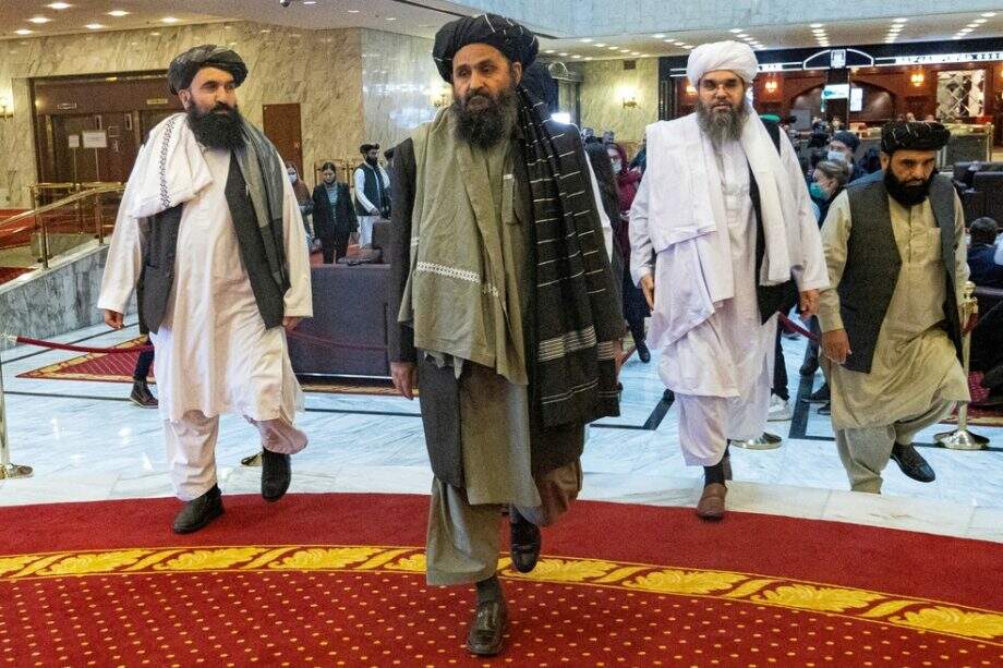 Talibã anuncia novo líder provisório do Governo do Afeganistão