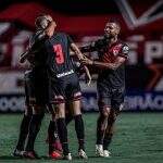 Atlético Goianiense vence o Fortaleza e se distancia do rebaixamento