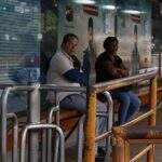 Greve em Campo Grande paralisa os ônibus e pega usuários de surpresa