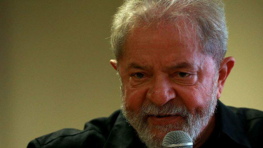 Lula afirma que errou ao proteger Cesare Battisti