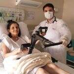 Viúva de Chico Anysio, Malga Di Paula faz fisioterapia após Covid-19