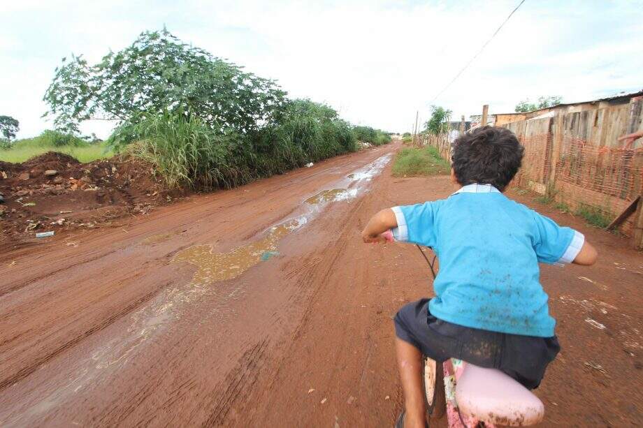 SAS faz plantão com 11 equipes para ajudar pessoas em situação de rua em  Campo Grande, Mato Grosso do Sul