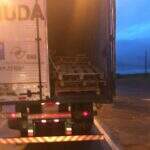 PRF apreende caminhão com 2 toneladas de droga na fronteira com o Paraguai