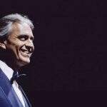 Do tenor Andrea Bocelli aos sertanejos, confira as lives deste domingo