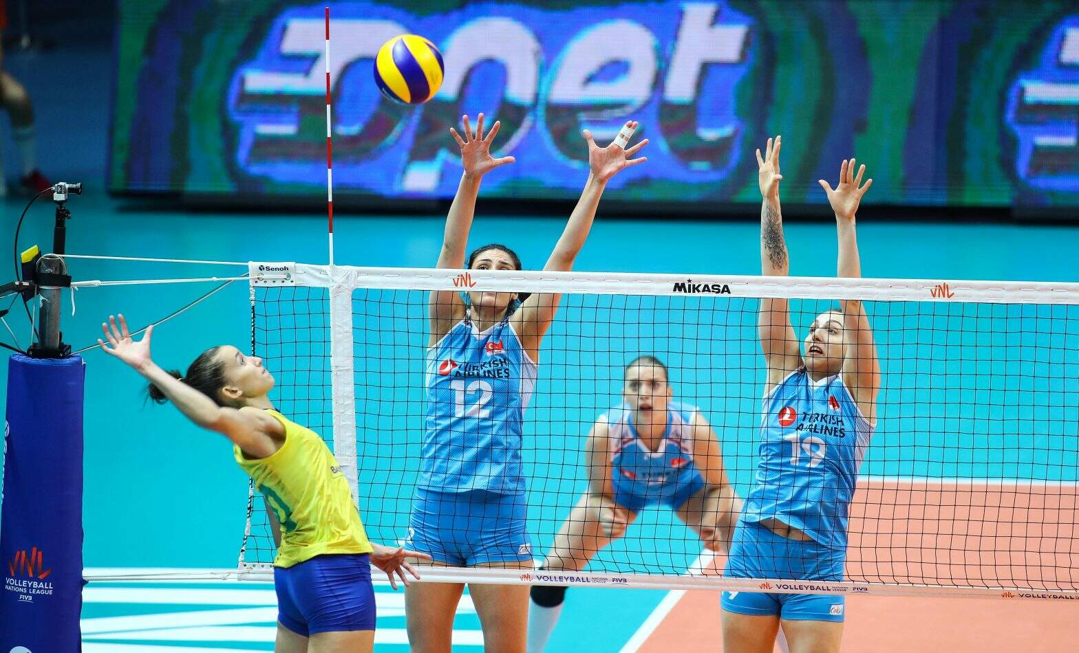 Brasil perdeu para a Turquia nesta quinta por 3 a 2. (Foto: Divulgação/FIVB)