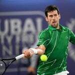 Djokovic completa 33 anos e anuncia torneio beneficente de tênis em junho