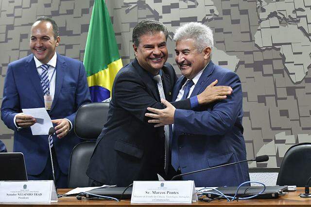 Nelsinho agradece Bolsonaro após tratar de acordo internacional com ministro