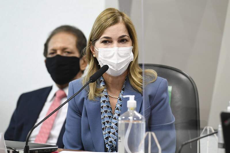 Mayra diz não ter recebido informações sobre falta de oxigênio em Manaus