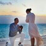 Ex-jogador de beisebol, Alex Rodriguez, pede Jennifer Lopez em casamento, e cantora diz “sim”