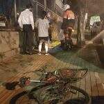 Em horário de pico, ciclista fica ferido ao ser atingido por SUV