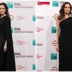 Angelina Jolie deslumbra com um vestido capa negra, estilo gótico