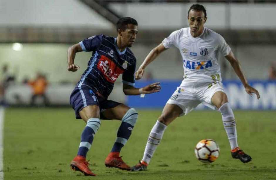 Santos apenas empata, mas lidera na Libertadores