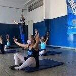 Projeto abre vagas para crianças e adultos em oficina de ballet gratuito na Vila Nasser