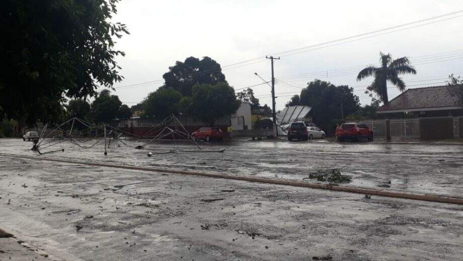 Ribas sofreu com a tempestade. (Foto: Paulo Rogério | Perfil News | Reprodução)