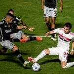 Com um a mais desde o 1º tempo, São Paulo vence Vasco e avança na Copa do Brasil