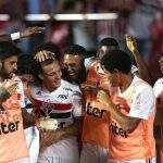 Com time de garotos, São Paulo dá adeus ao Brasileirão com vitória sobre o CSA