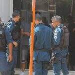 Trote de sequestro mobiliza dezenas de policiais em banco