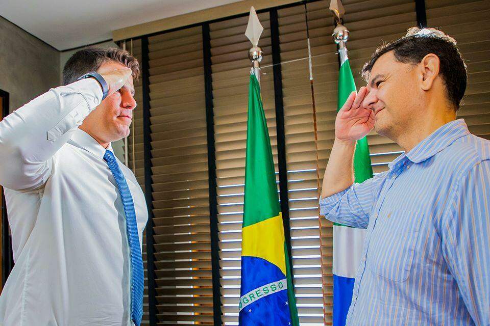 Após mistério, Vinícius Siqueira confirma saída do DEM e filiação ao PSL