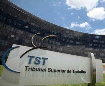 TST estende a mais dois sindicatos limitação de greve a 10% dos funcionários