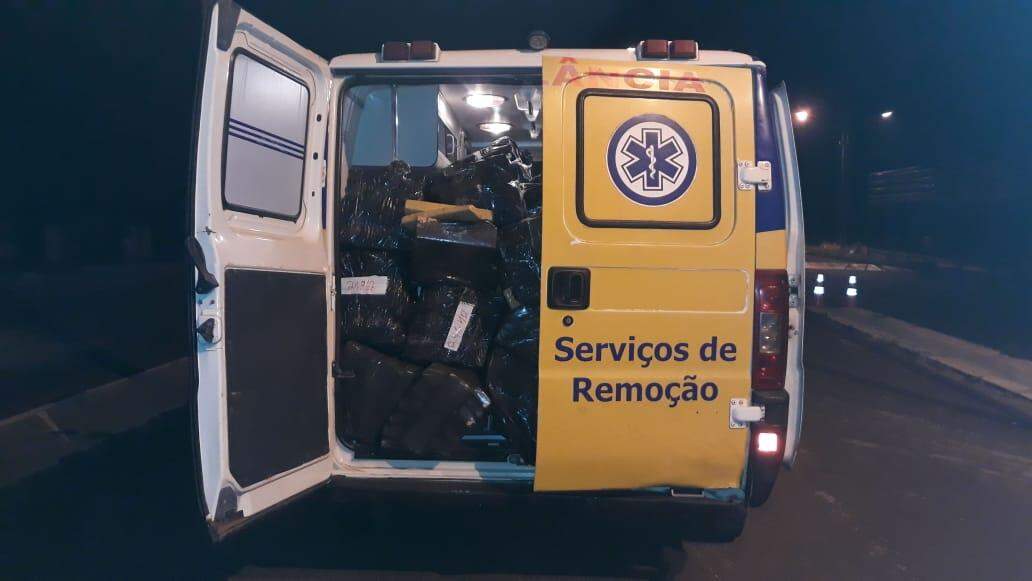 Traficantes alugaram ambulância que levava 1,5 tonelada de maconha
