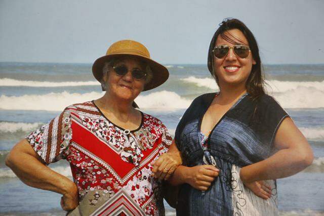 Depois de uma vida de “peleja”, aos 82 anos dona Anair conheceu o mar