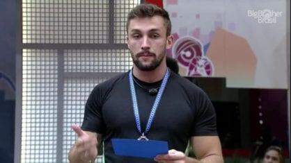 Arthur vence prova do Anjo no BBB 21