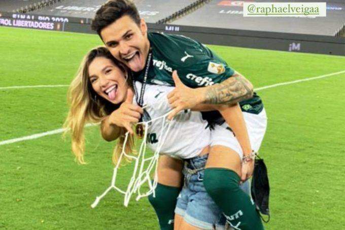 Irmã de Luan, Bruna Santana se declara a jogador do Palmeiras