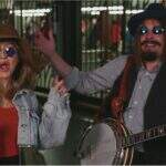 Christina Aguilera surpreende fãs com pocket show no metrô