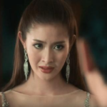 Comercial de xampu da Tailândia viraliza por mostrar superação de mulher trans