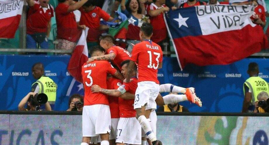 Em jogo fraco, Chile derrota o Equador e garante vaga nas quartas da Copa América