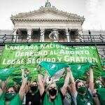 Deputados aprovam legalização do aborto na Argentina