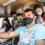 Família venezuelana viajou mais de 11.000km com carro russo atrás de sonho