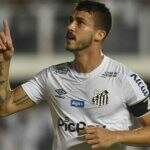 Santos vence Palmeiras na Vila Belmiro e rouba 2º lugar do rival