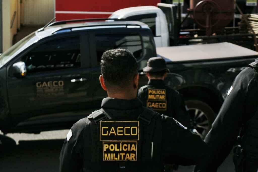 Gaeco cumpriu mandados contra o PCC no Estado (Foto: Henrique Arakaki