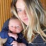Giovanna Ewbank encanta seguidores com foto do filho mais novo
