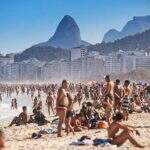 Crivella vai demarcar faixa de areia das praias do Rio, e reserva será por aplicativo