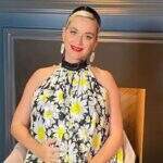 Grávida, Katy Perry exibe barrigão de 9 meses e recebe elogios
