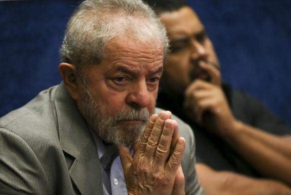 Maioria da 2ª Turma do STF nega recurso para soltar Lula