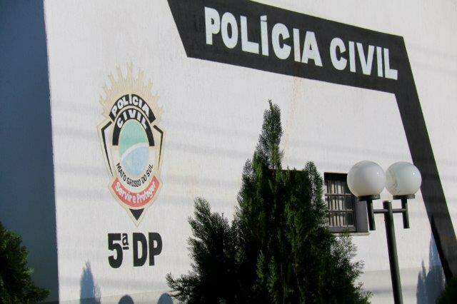 Filho entrega o pai e dupla é presa com mala cheia de maconha em Campo Grande