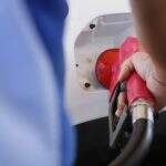 Preço médio da gasolina fica três centavos mais barato no Estado; etanol também cai