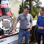 Marquinhos vai ao autódromo antes de corridas da Copa Truck