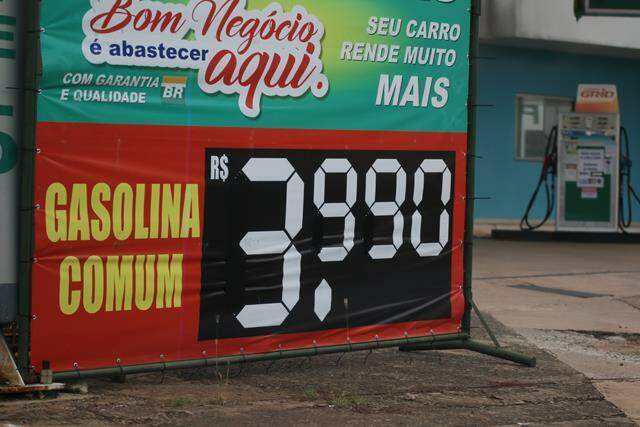 Petrobras aumenta preço da gasolina e do diesel em R$ 0,10 em apenas 4 dias