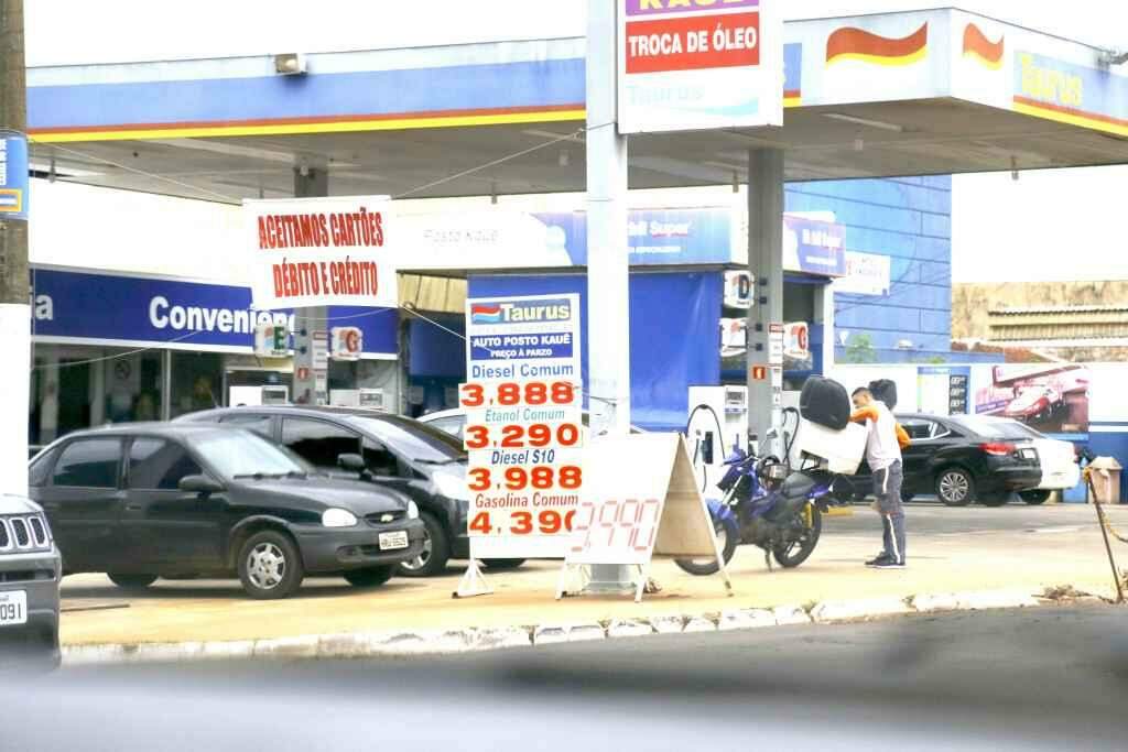 Gasolina chega a R$ 4,09 em Campo Grande, mas tem posto vendendo a R$ 3,97