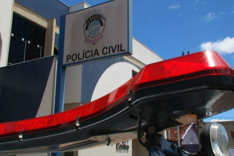 Dupla em Fiorino tenta roubar comércios e acaba presa pela polícia
