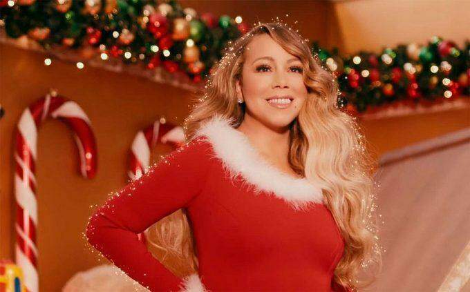 Mariah Carey vibra com aproximação do Natal: ‘Está na hora’