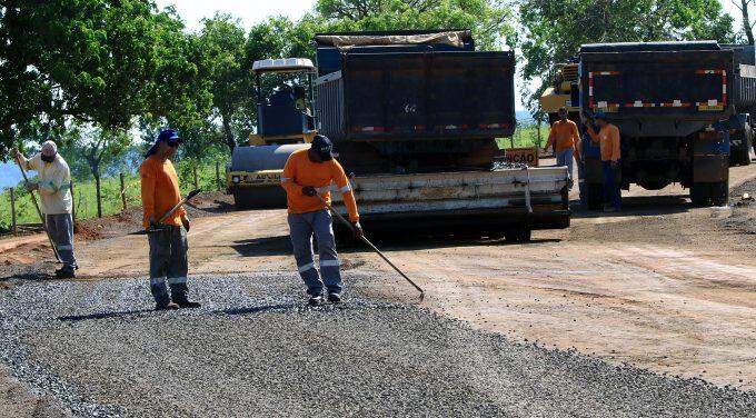 Aberta licitação para asfaltar trecho de rodovia em Terenos