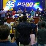 Com aglomeração e candidato sem máscara, PSDB confirma nomes para disputa em Itaporã