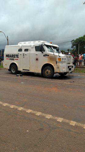 Em ação de guerra, bando assalta carro-forte e ataca a polícia no Paraguai