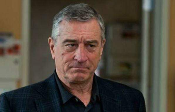 Robert De Niro processa ex-funcionária por ela assistir ‘Friends’